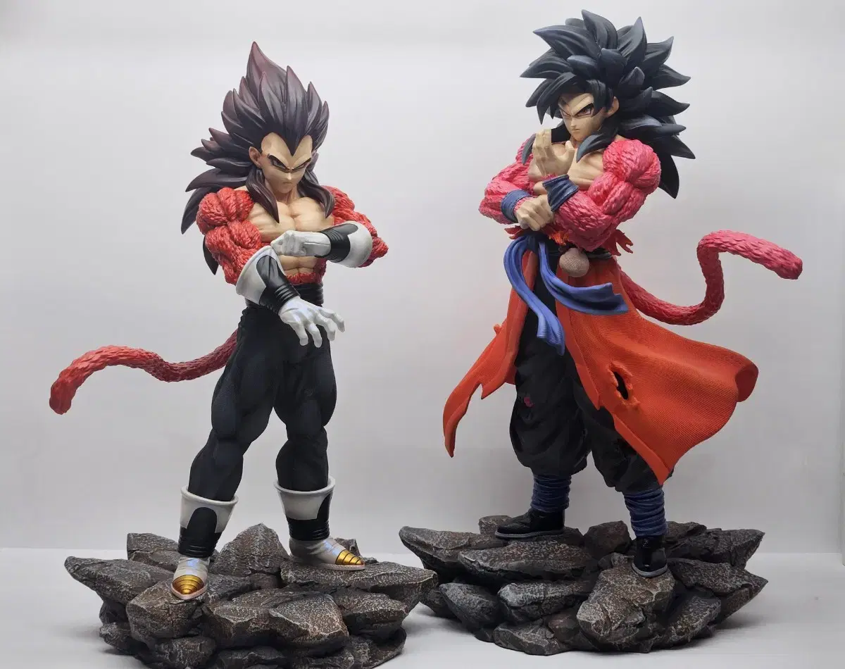 35cm 孫悟空ベジータ　ドラゴンボール フィギュア　PVC製品 ガレージキット 35cm 孫悟空ベジータ ドラゴンボール フィギュア PVC製品